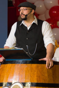 Zwei Männer von Welt - Lukas Schmaus