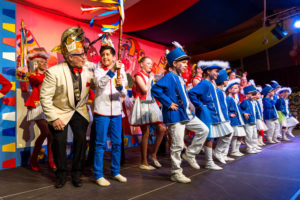 Einmarsch Elferrat und Garden