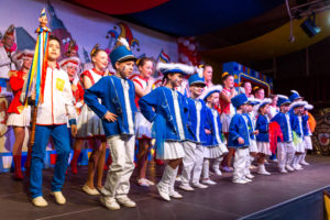 Einmarsch Elferrat und Garden